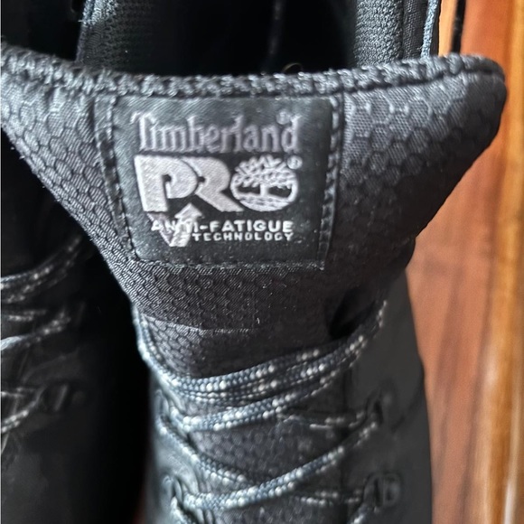Timberland pro with Steel toe Protection in 10.5 - Picture 2 of 4